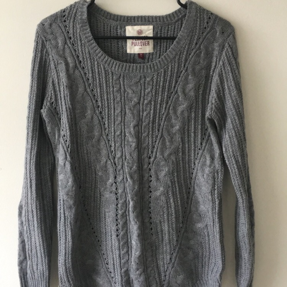 Grey sweater